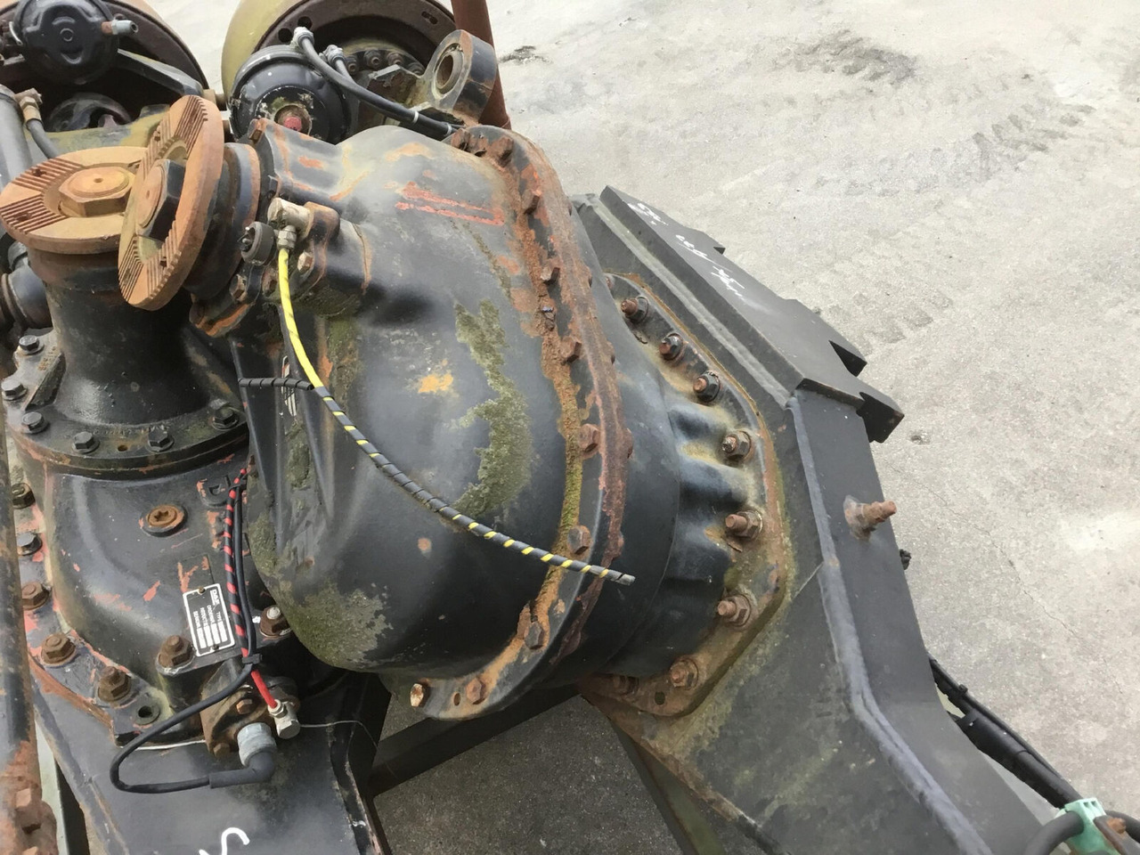 Spierings SK 477 axle 3 - Asis un rezerves daļas - Autoceltnis: foto 4 Spierings SK 477 axle 3 - Asis un rezerves daļas - Autoceltnis: foto 4