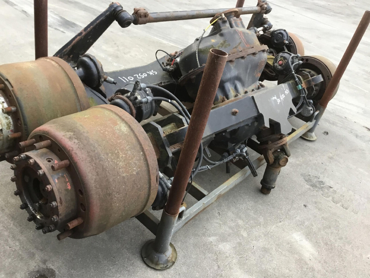 Spierings SK 477 axle 3 - Asis un rezerves daļas - Autoceltnis: foto 1 Spierings SK 477 axle 3 - Asis un rezerves daļas - Autoceltnis: foto 1