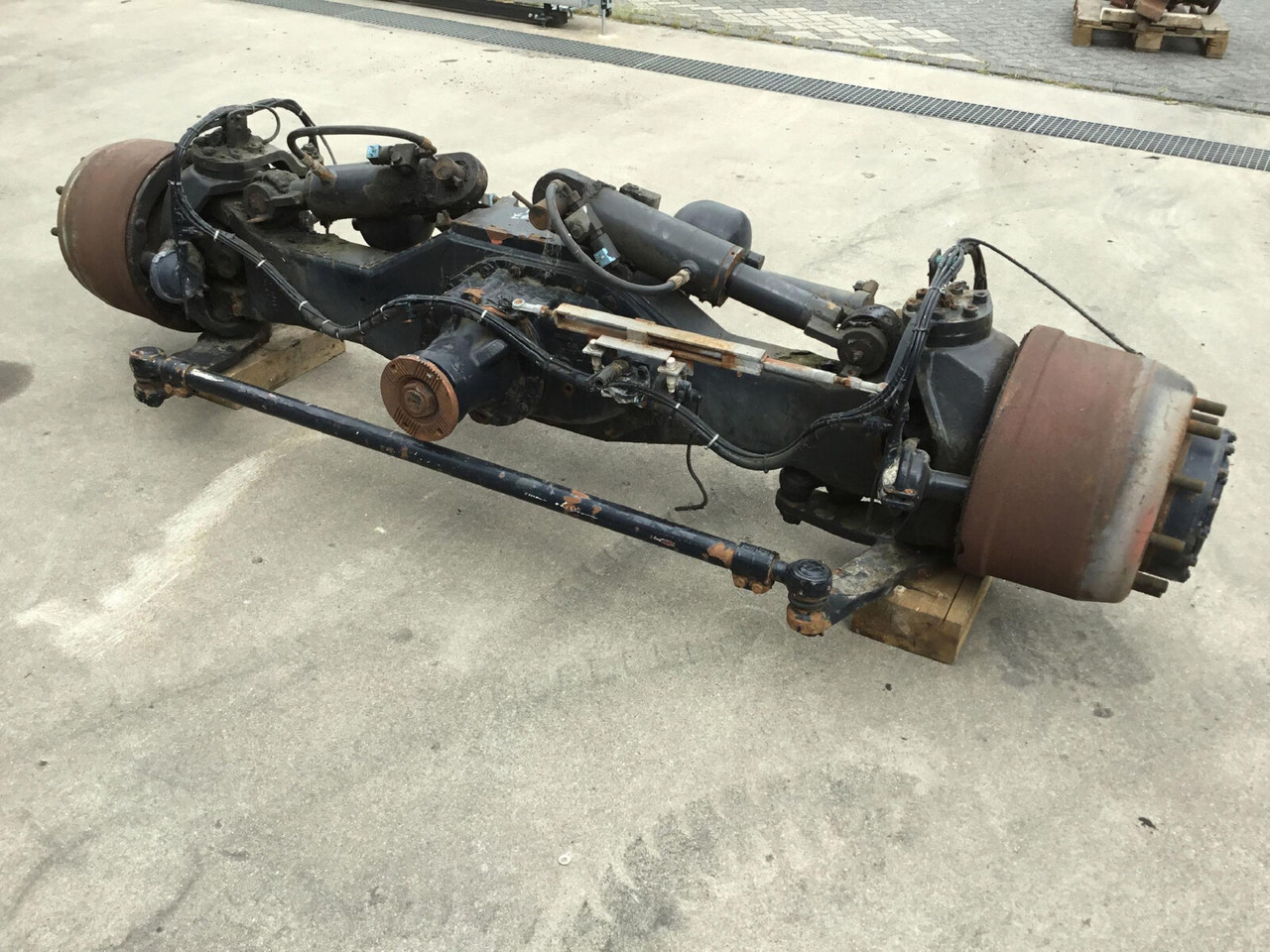Spierings SK 477 axle 4 - Asis un rezerves daļas - Autoceltnis: foto 3 Spierings SK 477 axle 4 - Asis un rezerves daļas - Autoceltnis: foto 3