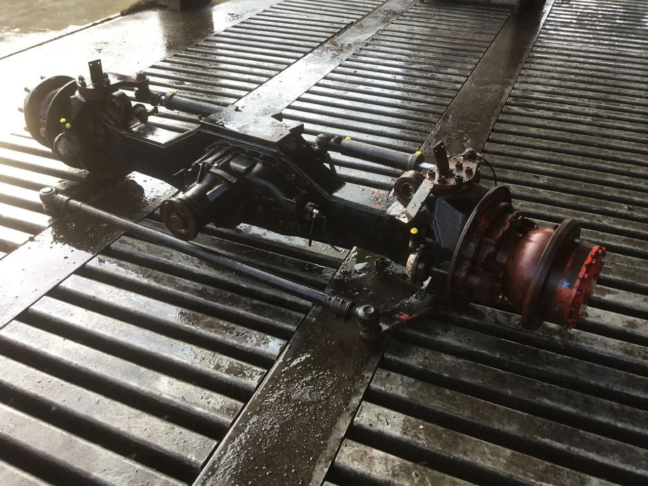 Spierings SK 477 axle 4 - Asis un rezerves daļas - Autoceltnis: foto 2 Spierings SK 477 axle 4 - Asis un rezerves daļas - Autoceltnis: foto 2