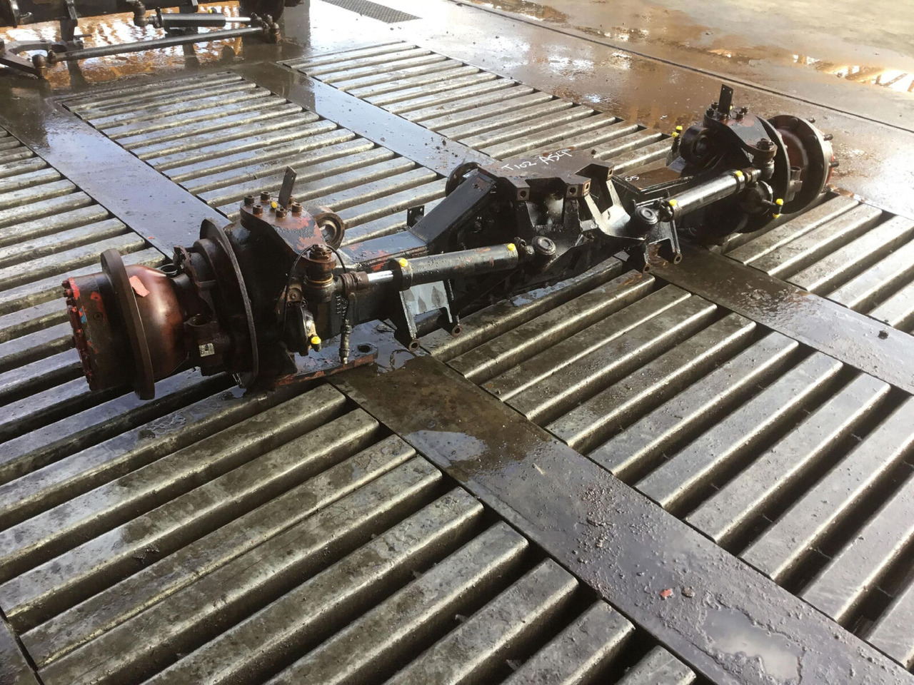 Spierings SK 477 axle 4 - Asis un rezerves daļas - Autoceltnis: foto 1 Spierings SK 477 axle 4 - Asis un rezerves daļas - Autoceltnis: foto 1