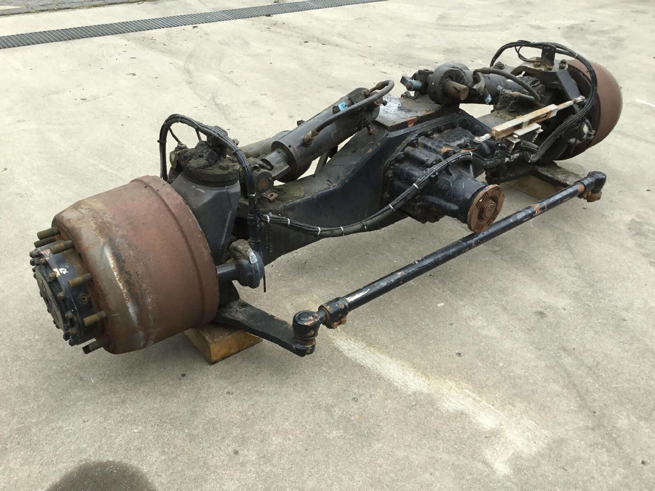 Spierings SK 477 axle 4 - Asis un rezerves daļas - Autoceltnis: foto 4 Spierings SK 477 axle 4 - Asis un rezerves daļas - Autoceltnis: foto 4