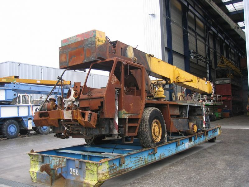 Terex 280 ATT for parts - Autoceltnis: foto 1 Terex 280 ATT for parts - Autoceltnis: foto 1