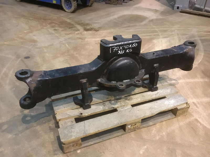 Terex AC 155 axle housing axle 1 - Asis un rezerves daļas - Celtnis: foto 1 Terex AC 155 axle housing axle 1 - Asis un rezerves daļas - Celtnis: foto 1