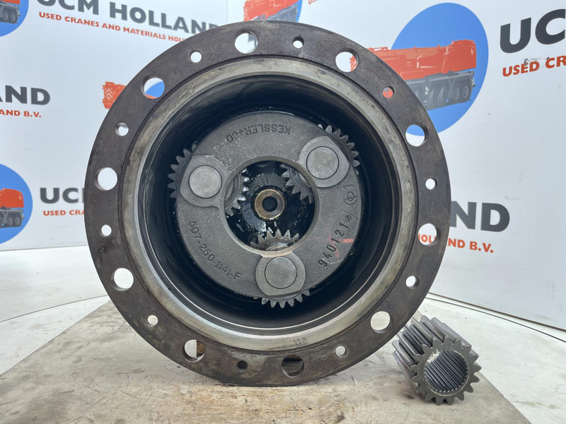 Terex AC 155 planetary gear 17-24-67-32-46-3pl-H135 - Piekare - Celtnis: foto 5 Terex AC 155 planetary gear 17-24-67-32-46-3pl-H135 - Piekare - Celtnis: foto 5