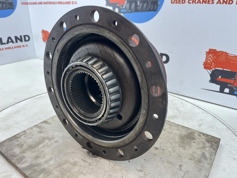 Terex AC 155 planetary gear 17-24-67-32-46-3pl-H135 - Piekare - Celtnis: foto 3 Terex AC 155 planetary gear 17-24-67-32-46-3pl-H135 - Piekare - Celtnis: foto 3