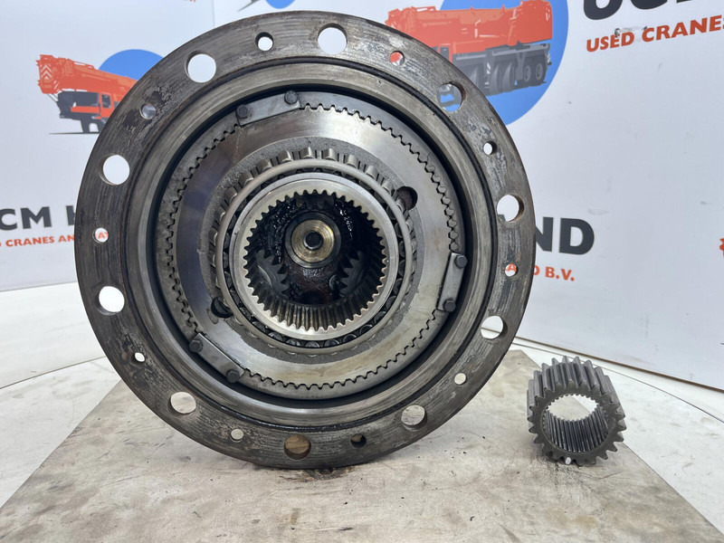 Terex AC 155 planetary gear 22-25-74-40-46-3pl-H135 - Piekare - Celtnis: foto 5 Terex AC 155 planetary gear 22-25-74-40-46-3pl-H135 - Piekare - Celtnis: foto 5