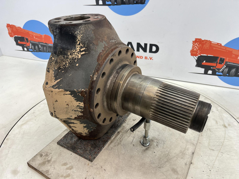 Terex AC 155 steering knuckle 16 holes axle 2 - Grozāmass - Celtnis: foto 3 Terex AC 155 steering knuckle 16 holes axle 2 - Grozāmass - Celtnis: foto 3