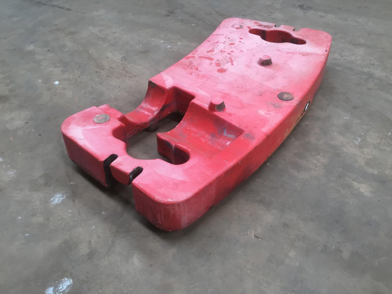Terex AC 35 counterweight 1,1 ton - Pretsvars - Autoceltnis: foto 4 Terex AC 35 counterweight 1,1 ton - Pretsvars - Autoceltnis: foto 4