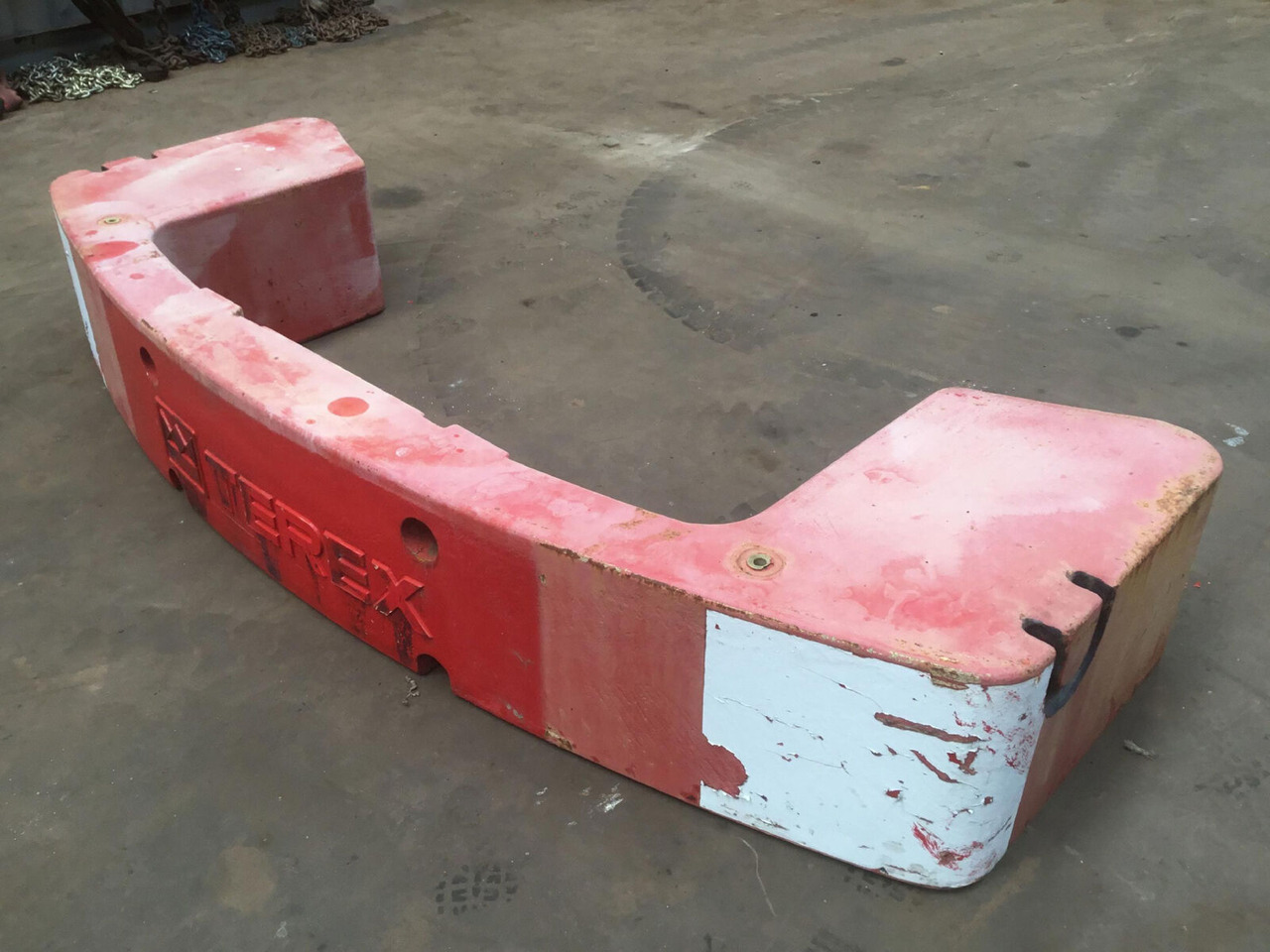 Terex AC 35 counterweight 2,5 ton - Pretsvars - Autoceltnis: foto 2 Terex AC 35 counterweight 2,5 ton - Pretsvars - Autoceltnis: foto 2