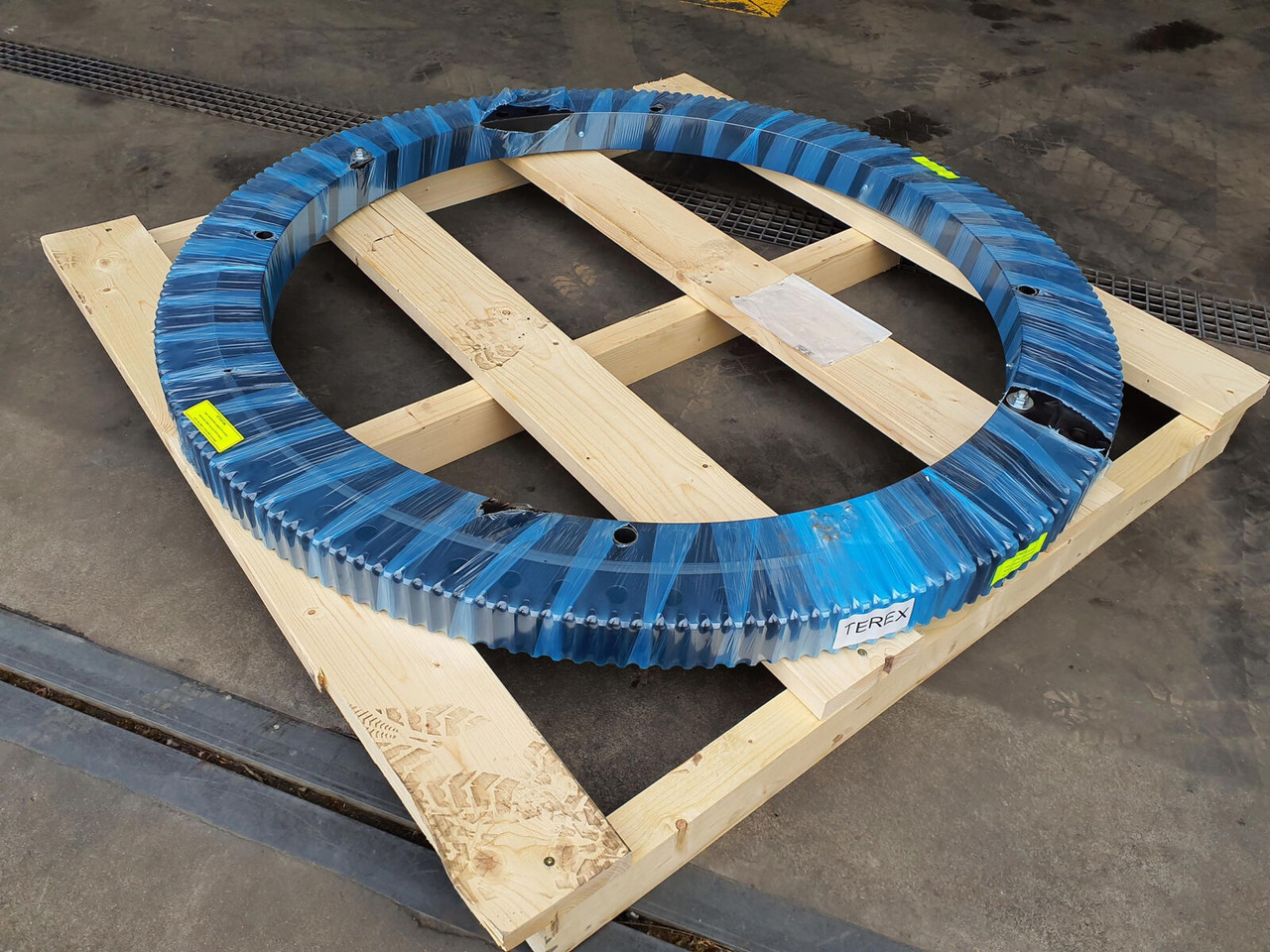 Terex Challenger 3160 slewing ring - Devēja gredzens - Autoceltnis: foto 4 Terex Challenger 3160 slewing ring - Devēja gredzens - Autoceltnis: foto 4