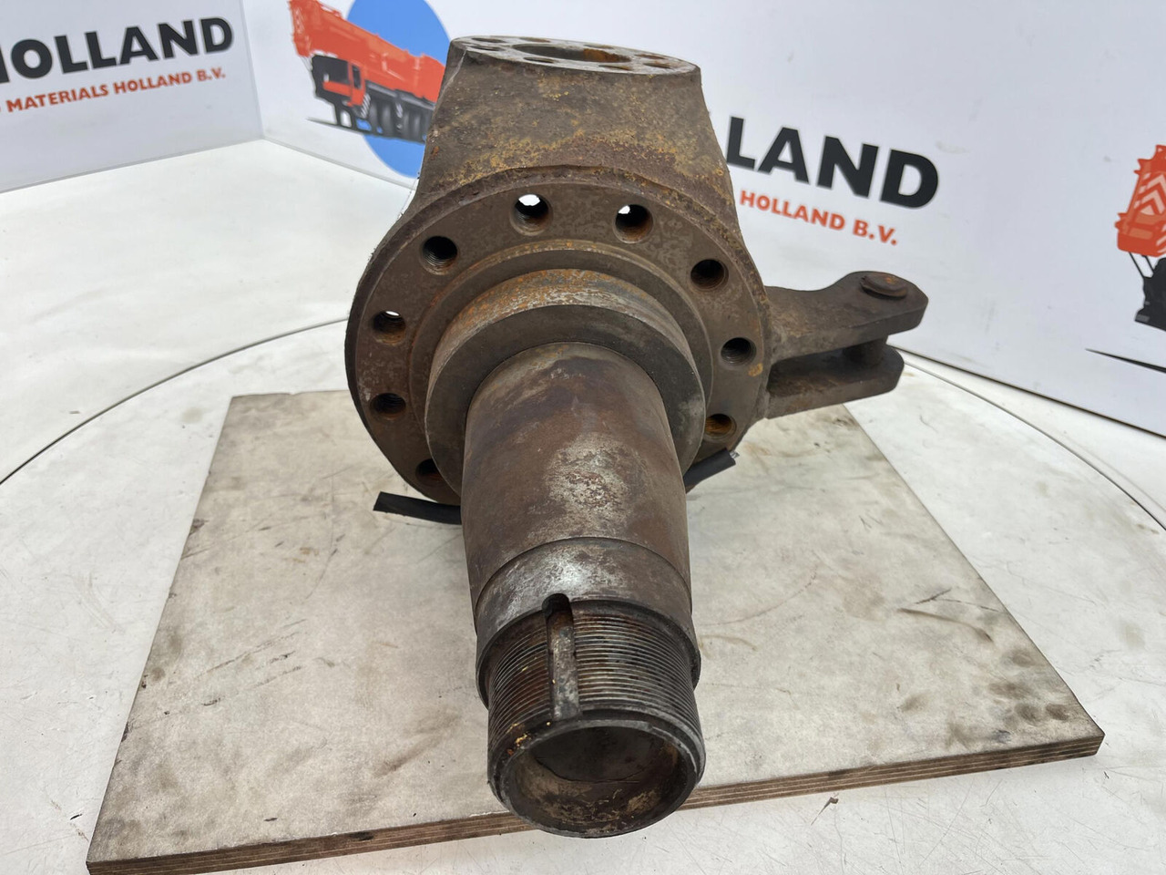 Terex HC 340 Steering knuckle 12 holes axle 1 - Grozāmass - Autoceltnis: foto 2 Terex HC 340 Steering knuckle 12 holes axle 1 - Grozāmass - Autoceltnis: foto 2