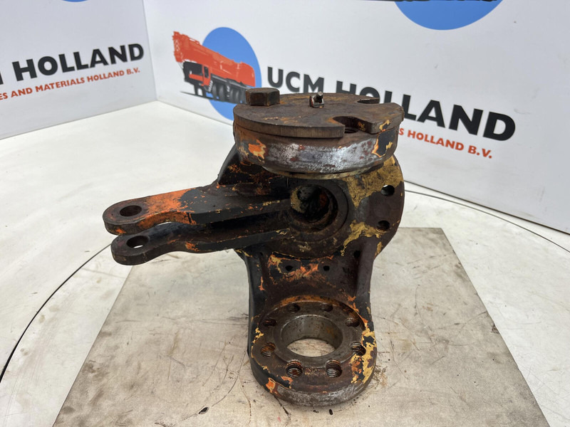 Terex HC 340 Steering knuckle 12 holes axle 1 - Grozāmass - Celtnis: foto 5 Terex HC 340 Steering knuckle 12 holes axle 1 - Grozāmass - Celtnis: foto 5