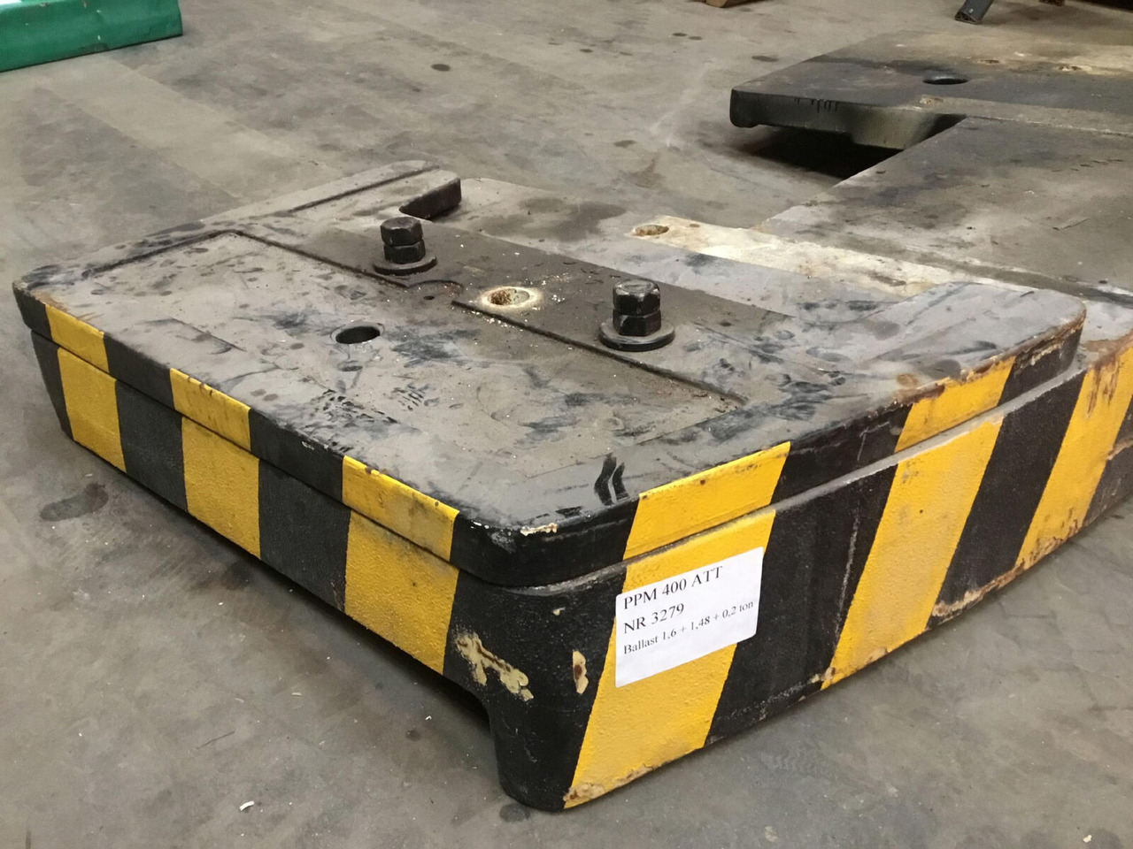 Terex PPM 400 ATT counterweight 200 kg - Pretsvars - Autoceltnis: foto 1 Terex PPM 400 ATT counterweight 200 kg - Pretsvars - Autoceltnis: foto 1