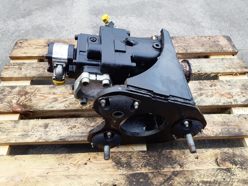 Terex Terex Challenger 3160 Hydraulic pump - Hidrauliskais sūknis - Celtnis: foto 4 Terex Terex Challenger 3160 Hydraulic pump - Hidrauliskais sūknis - Celtnis: foto 4