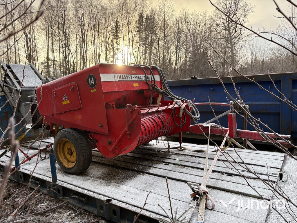 Balpress - MF14 - Kīpu prese: foto 4 Balpress - MF14 - Kīpu prese: foto 4