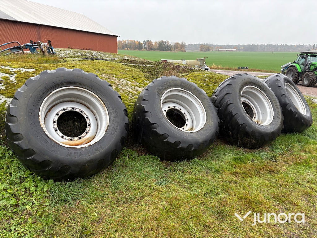 Riepa Däck - Trelleborg Twin 428 med fälg: foto 1