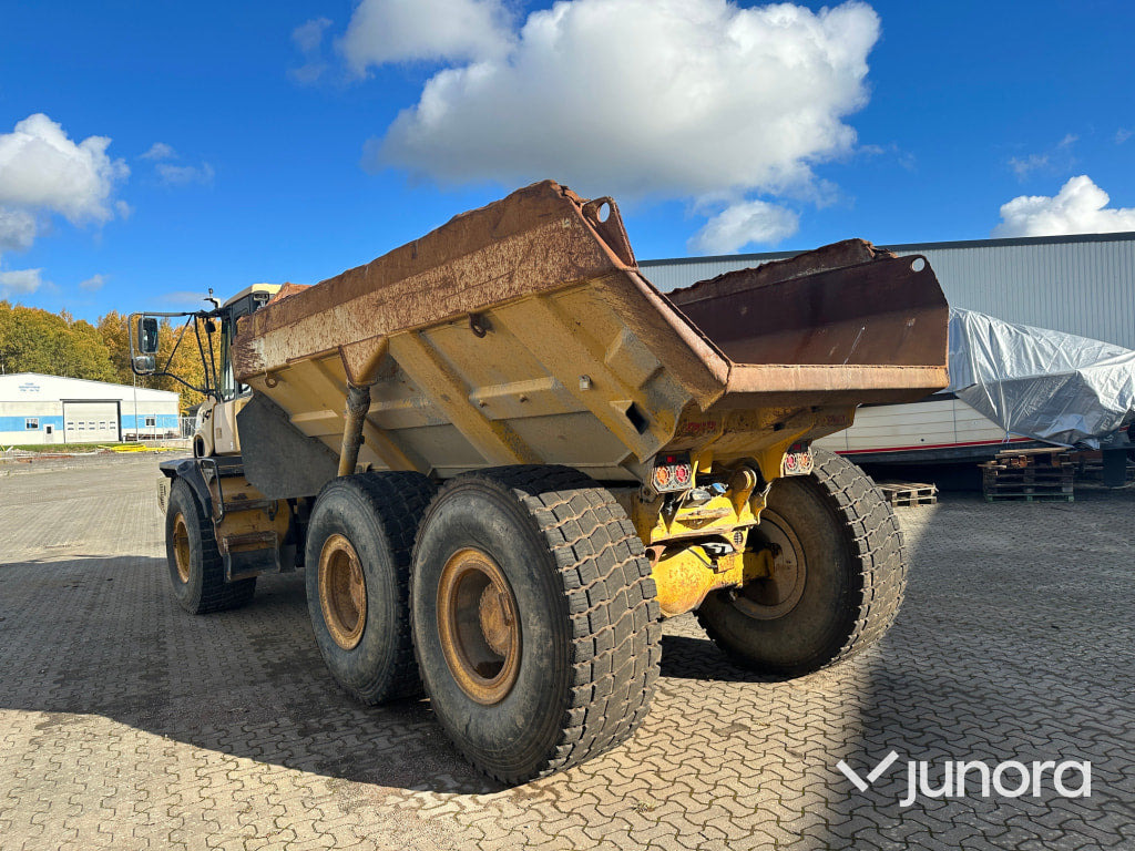 Dumper Bell B25D 6x6 - Artikulētias pašizgāzējs: foto 4 Dumper Bell B25D 6x6 - Artikulētias pašizgāzējs: foto 4