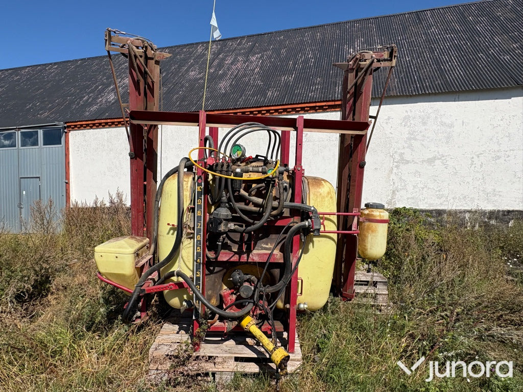 Hardi växtspruta 1000L 12M - Uzkarināmais miglotājs: foto 3 Hardi växtspruta 1000L 12M - Uzkarināmais miglotājs: foto 3