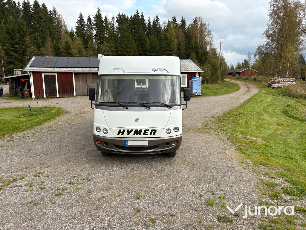 Husbil Hymer B654 - Integrēts kemperis: foto 2 Husbil Hymer B654 - Integrēts kemperis: foto 2