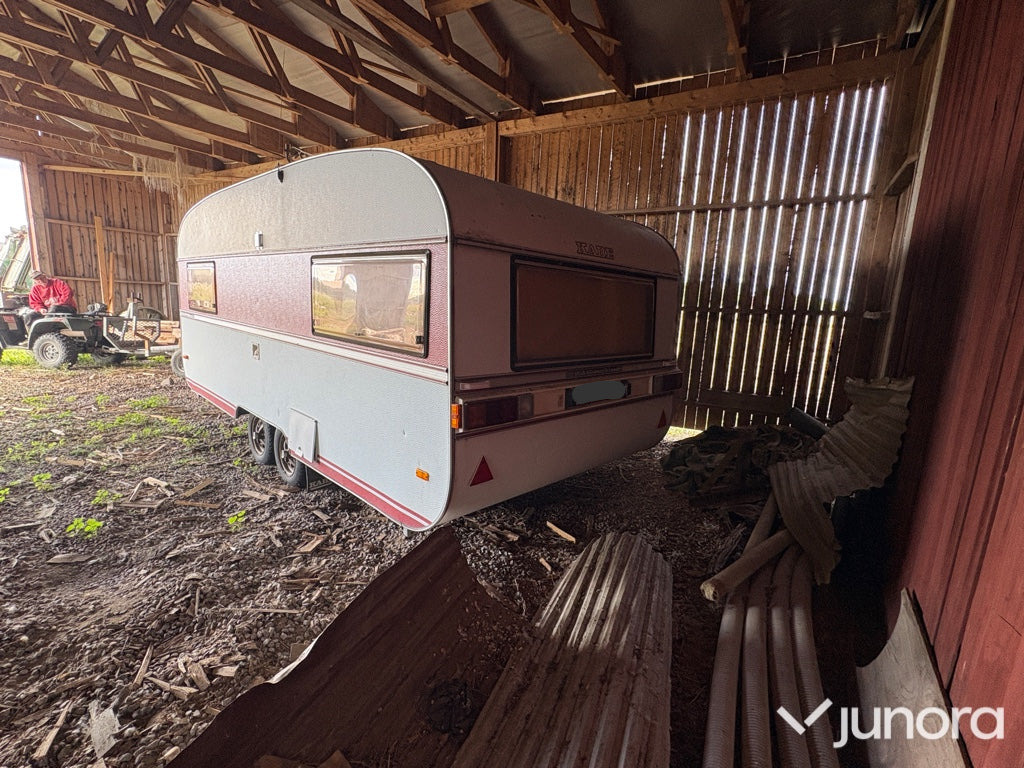 Husvagn - Kabe, Smaragd Grand Deluxe - Dzīvojamais treileris: foto 4 Husvagn - Kabe, Smaragd Grand Deluxe - Dzīvojamais treileris: foto 4