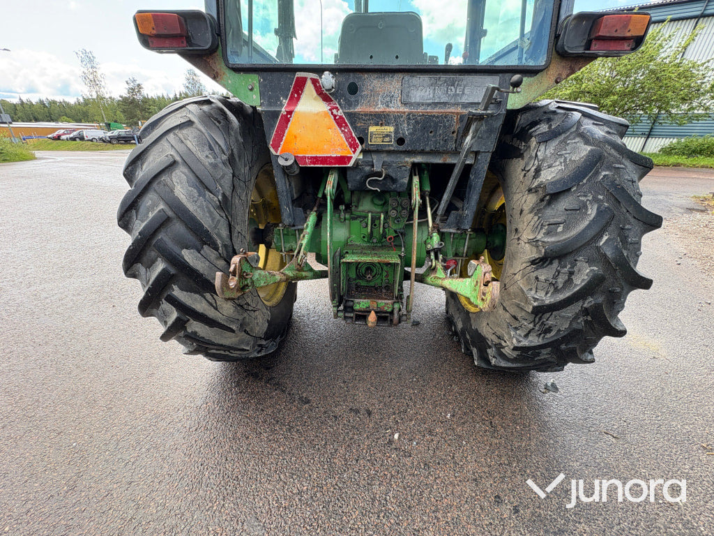 Traktors John Deere 2650: foto 12