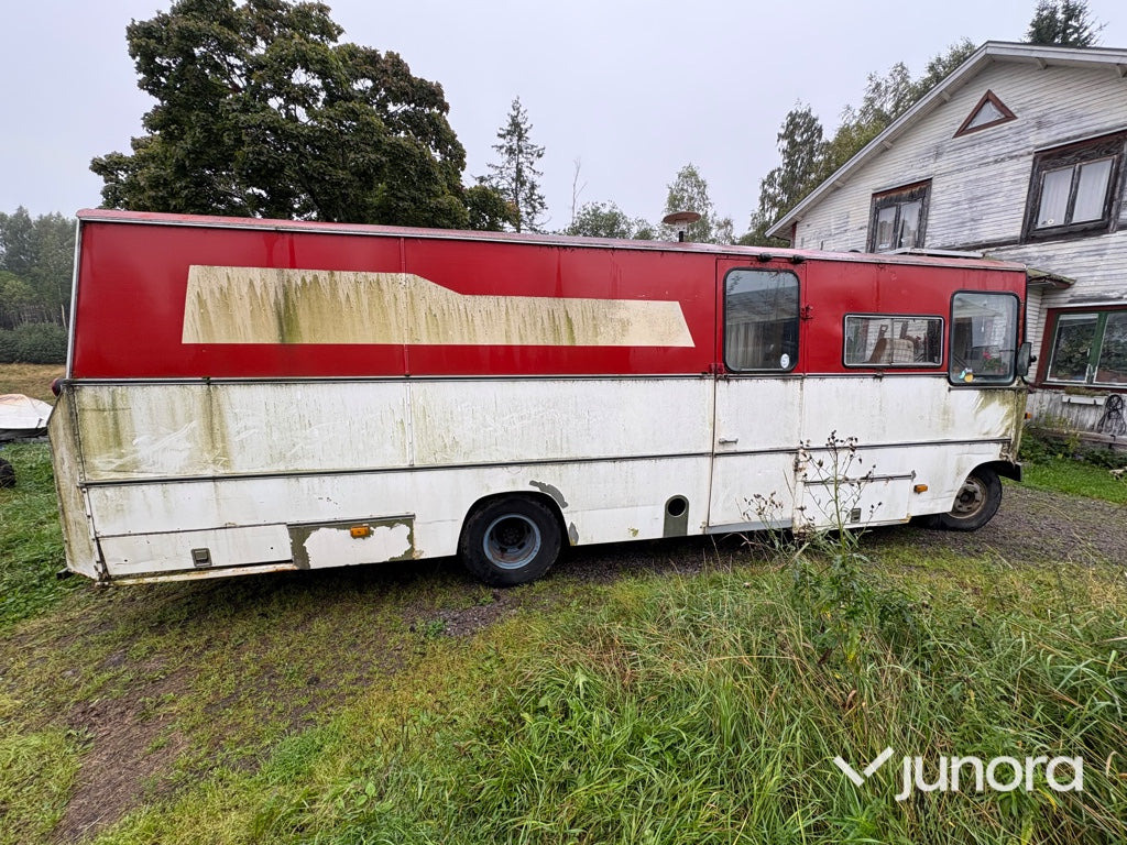 Husbuss - Mercedes 913 - Kemperis: foto 5 Husbuss - Mercedes 913 - Kemperis: foto 5