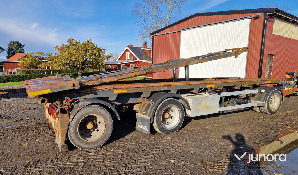 Lastväxlarvagn + Tipp - Härryda, THLBS-300-N - Piekabe noņemamā virsbūve/ Konteineru vedējs: foto 4 Lastväxlarvagn + Tipp - Härryda, THLBS-300-N - Piekabe noņemamā virsbūve/ Konteineru vedējs: foto 4