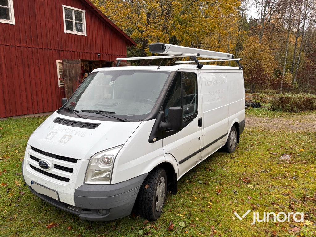 Lätt lastbil - Ford Transit - Kravas mikroautobuss: foto 1 Lätt lastbil - Ford Transit - Kravas mikroautobuss: foto 1