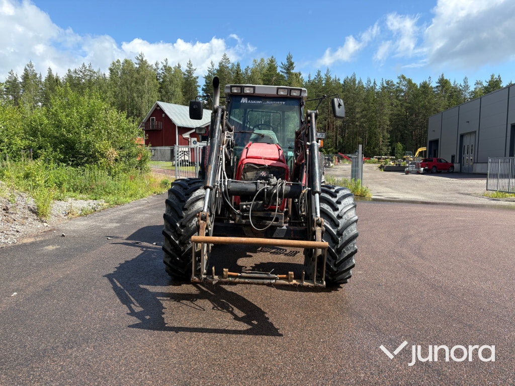 Massey Ferguson 6270 med Lastare - Traktors: foto 2 Massey Ferguson 6270 med Lastare - Traktors: foto 2