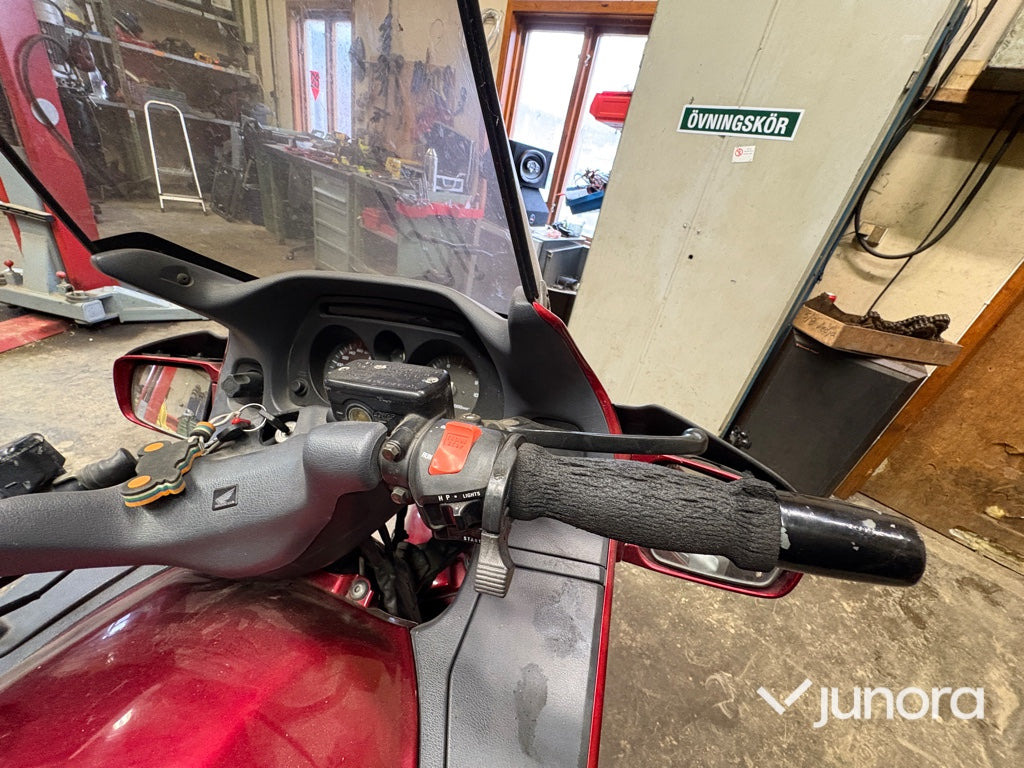 Motocikls Motorcykel - Honda, ST1100 PAN EUROPEA: foto 20