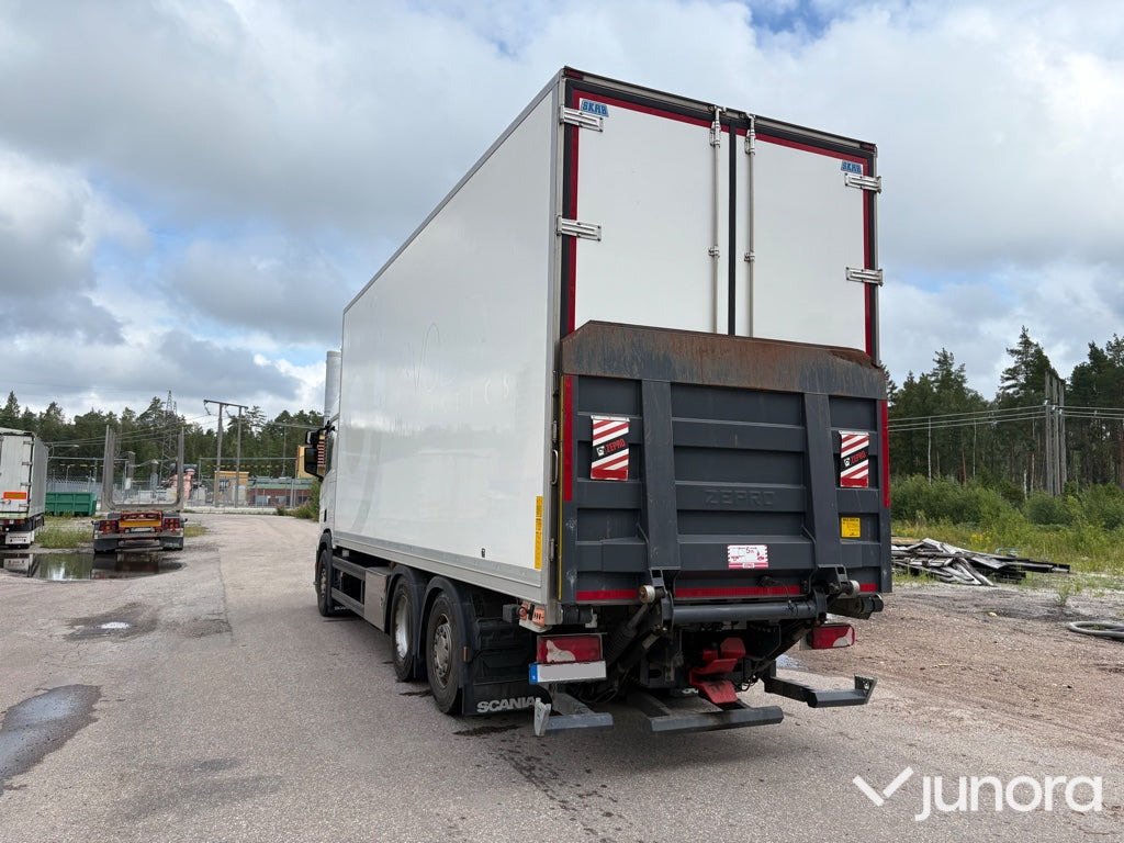 Scania R450 2019 Kyl- och Frysbil, Thermo King - Kravas automašīna refrižerators: foto 5 Scania R450 2019 Kyl- och Frysbil, Thermo King - Kravas automašīna refrižerators: foto 5