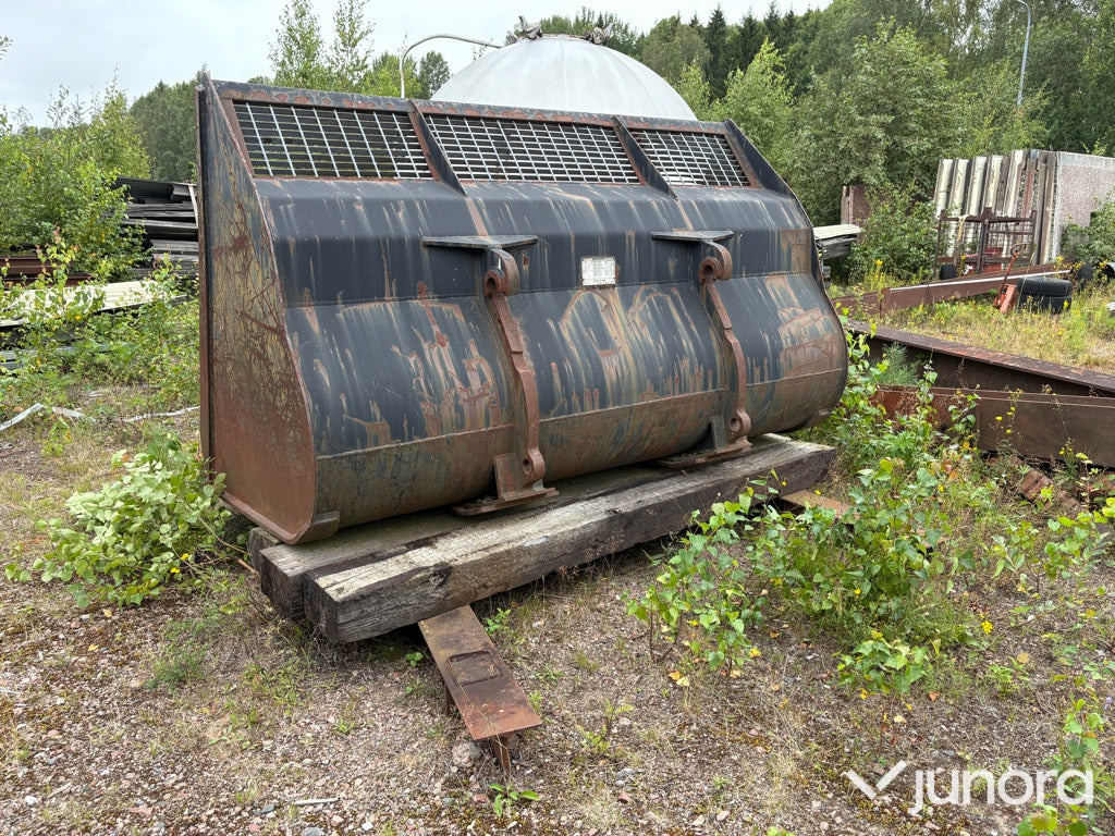 Skopa - Volvo BM - Iekrāvēja kauss: foto 4 Skopa - Volvo BM - Iekrāvēja kauss: foto 4