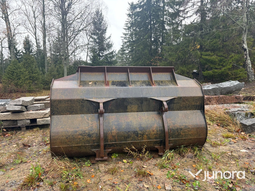 Tandskopa - Volvo Stora BM - Iekrāvēja kauss: foto 4 Tandskopa - Volvo Stora BM - Iekrāvēja kauss: foto 4