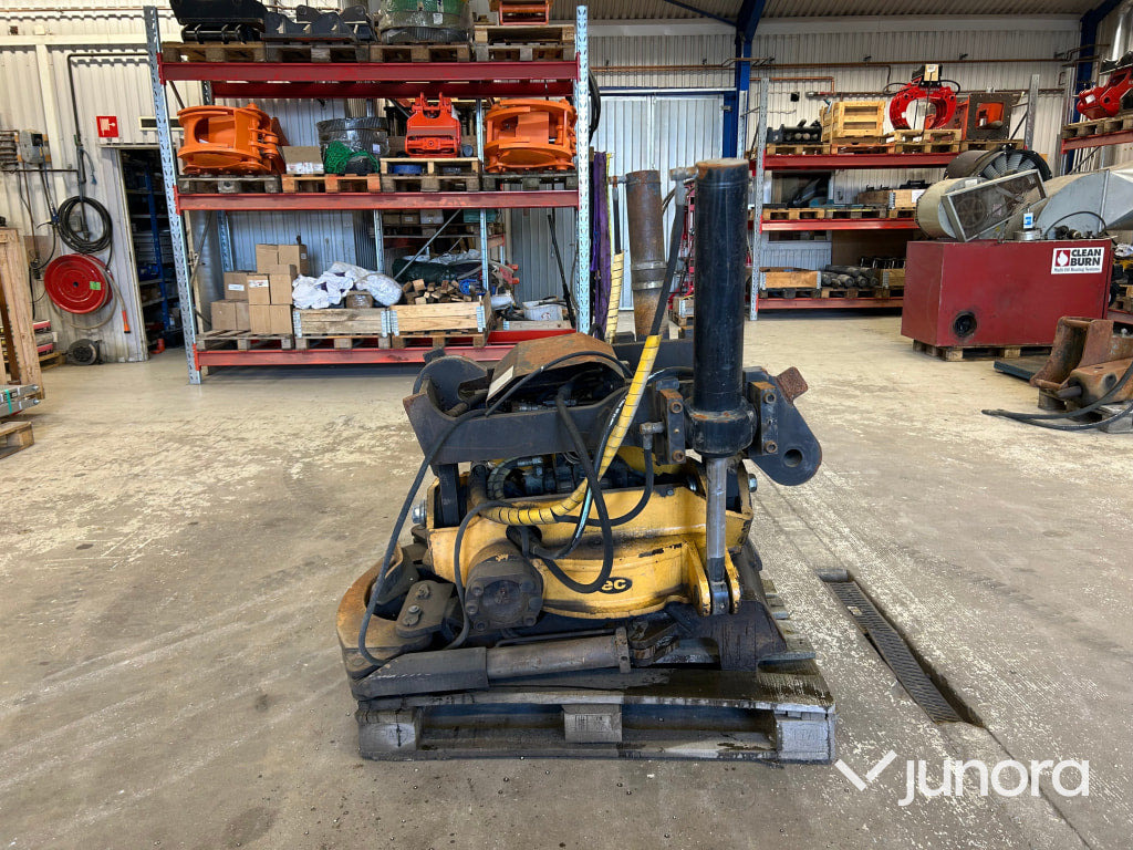 Tiltrotator - Engcon EC30 Grip B27 - Tiltrotators: foto 1 Tiltrotator - Engcon EC30 Grip B27 - Tiltrotators: foto 1