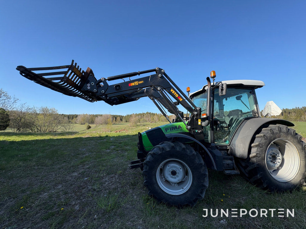 Traktor Deutz Fahr Agrofarm 430TTV med frontlastare - Traktors: foto 1 Traktor Deutz Fahr Agrofarm 430TTV med frontlastare - Traktors: foto 1