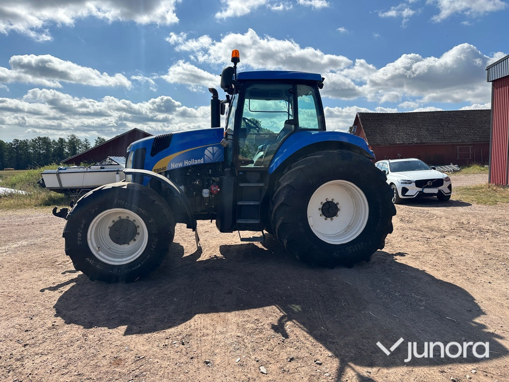 Traktor - New Holland, T 8040 Rw - Traktors: foto 3 Traktor - New Holland, T 8040 Rw - Traktors: foto 3