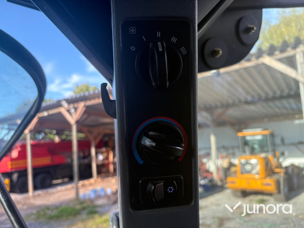 Traktors Traktor - New Holland T7040: foto 20