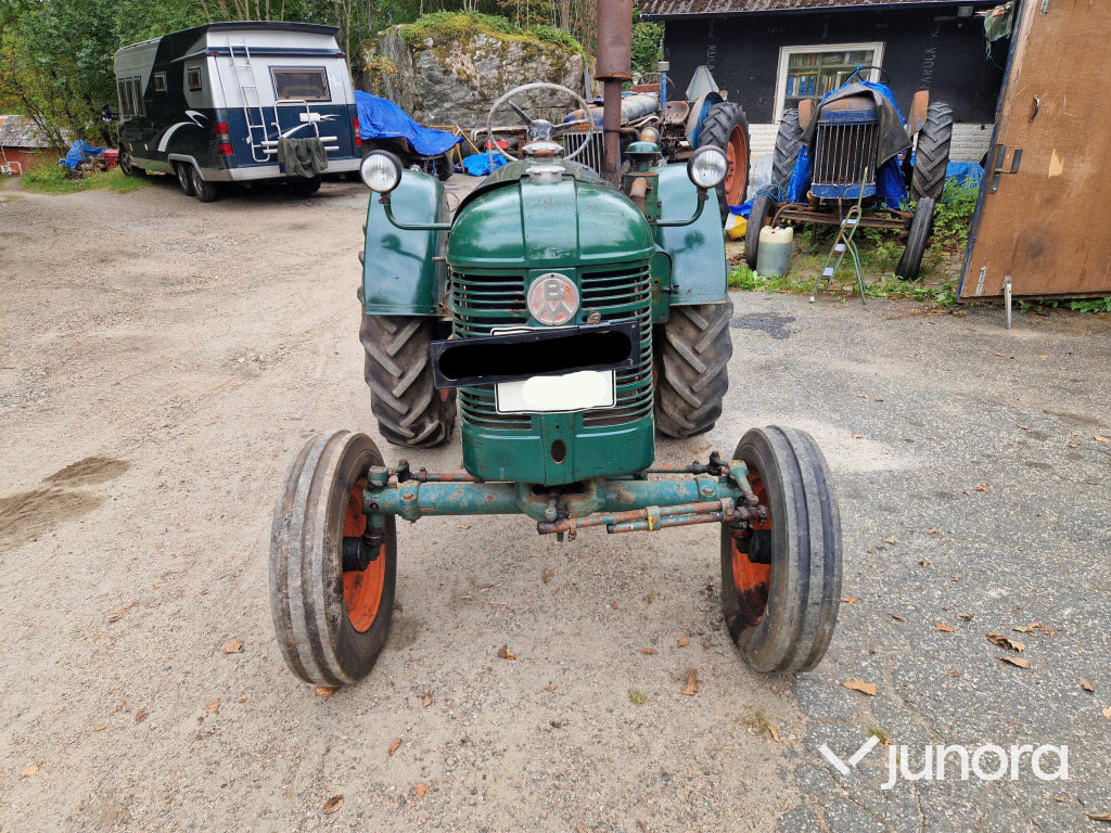 Veterantraktor Bolinder Munktell 200 - Traktors: foto 5 Veterantraktor Bolinder Munktell 200 - Traktors: foto 5