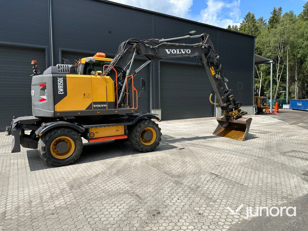 Volvo EW 150 E - Riteņu ekskavators: foto 4 Volvo EW 150 E - Riteņu ekskavators: foto 4