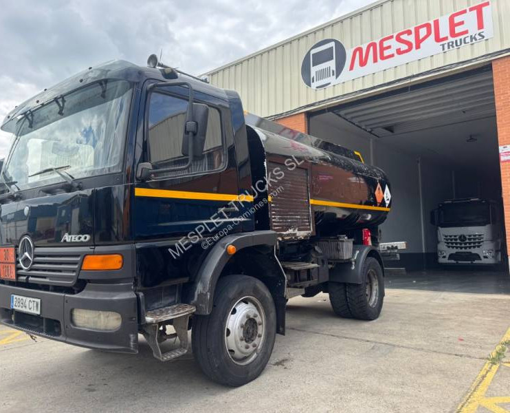 Mercedes Atego 918 AF - Autocisterna: foto 1 Mercedes Atego 918 AF - Autocisterna: foto 1