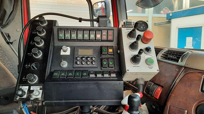 Ielu tīrīšanas mašīna DAF FA  CF-75: foto 7