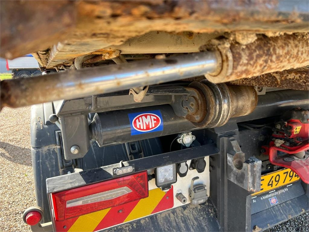 HMF 6650 mm - 2 delt - aut bagsmæk - Maināmā virsbūve - furgons: foto 4 HMF 6650 mm - 2 delt - aut bagsmæk - Maināmā virsbūve - furgons: foto 4