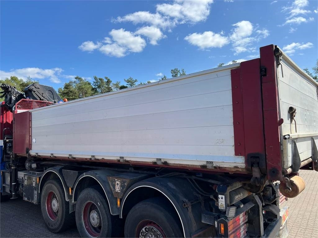 HMF HLK 6,2 mtr helside åbening - aut bagsmæk - Maināmā virsbūve - furgons: foto 4 HMF HLK 6,2 mtr helside åbening - aut bagsmæk - Maināmā virsbūve - furgons: foto 4