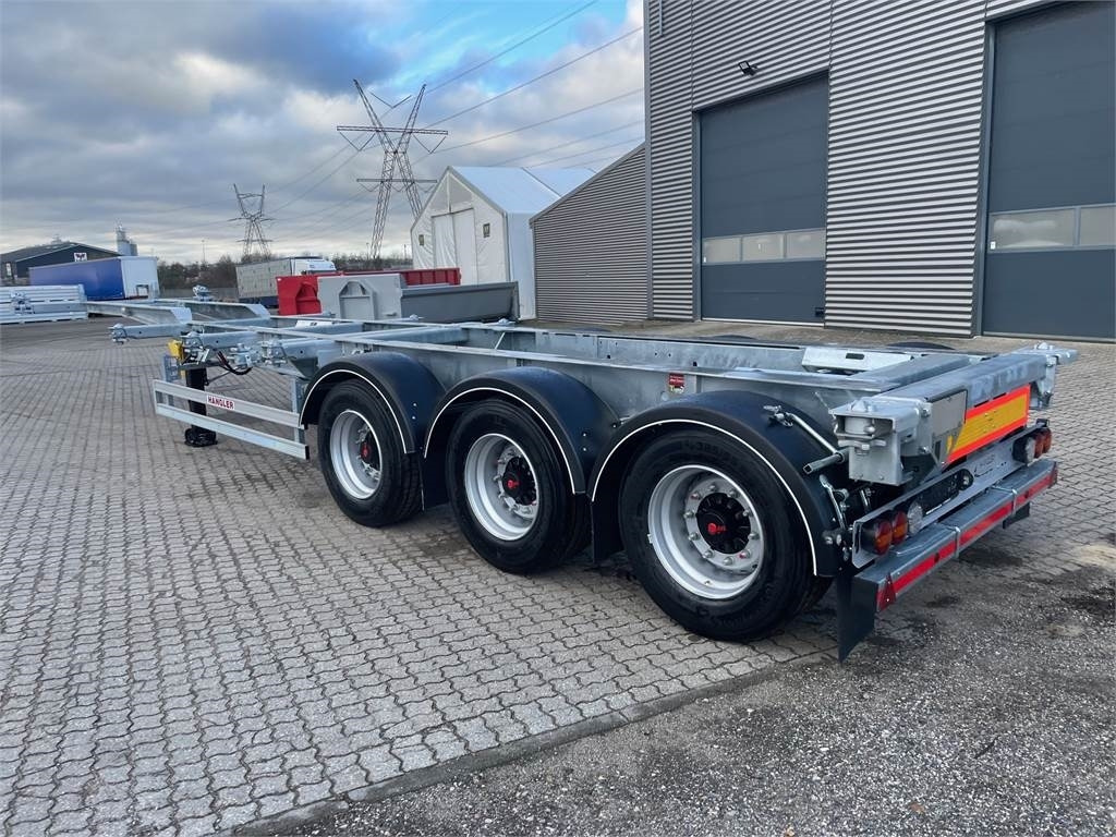 Hangler SDS 430 container chassis - multi låse - ADR - Puspiekabe noņemamā virsbūve/ Konteineru vedējs: foto 4 Hangler SDS 430 container chassis - multi låse - ADR - Puspiekabe noņemamā virsbūve/ Konteineru vedējs: foto 4