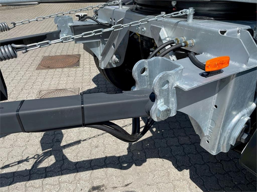 Hangler ZWP - H180 18 ton - Piekabe noņemamā virsbūve/ Konteineru vedējs: foto 5 Hangler ZWP - H180 18 ton - Piekabe noņemamā virsbūve/ Konteineru vedējs: foto 5