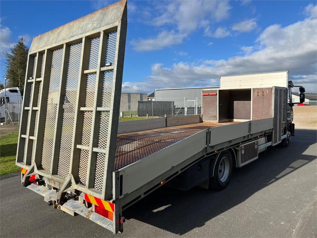 Iveco Euro Cargo 120 E22 - Autovedējs: foto 4 Iveco Euro Cargo 120 E22 - Autovedējs: foto 4