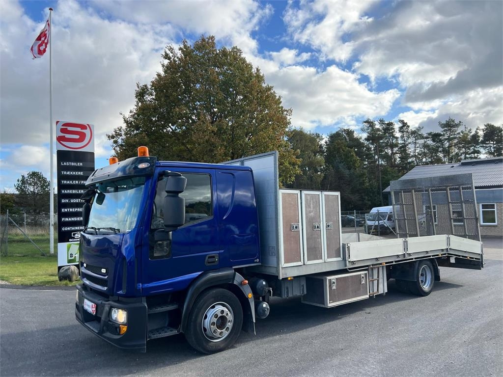 Iveco Euro Cargo 120 E22 - Autovedējs: foto 1 Iveco Euro Cargo 120 E22 - Autovedējs: foto 1