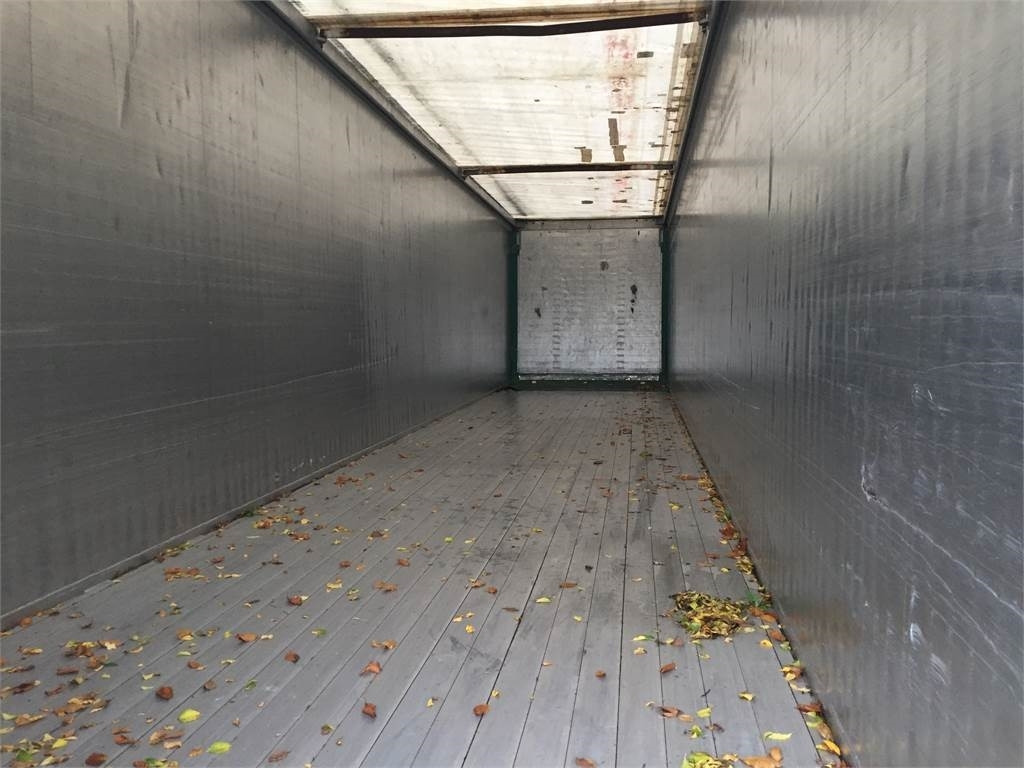 Kel-Berg 92m3 alu kasse + folde-slæde lift - Puspiekabe kustīgās grīdas: foto 3 Kel-Berg 92m3 alu kasse + folde-slæde lift - Puspiekabe kustīgās grīdas: foto 3