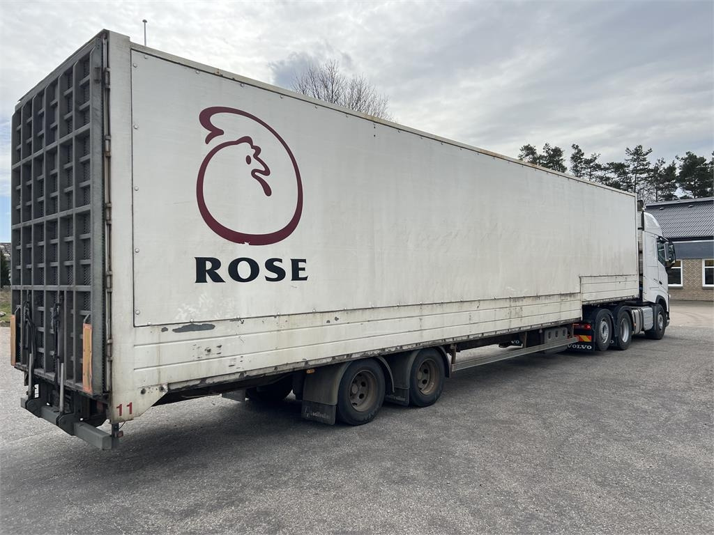 Leci 13,6 mtr. box læsserampe - Puspiekabe autovedējs: foto 2 Leci 13,6 mtr. box læsserampe - Puspiekabe autovedējs: foto 2